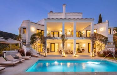 Magnificent MANOR HOUSE WITH PANORAMIC SEA VIEWS IN EL MADROÑAL