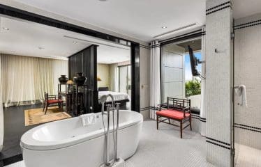 Somptueux penthouse de luxe avec piscine situé à Layan