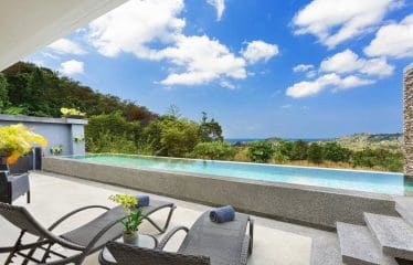 La villa offre una vista mozzafiato sul Mare delle Andamane ed è offerta con una vegetazione pittoresca.