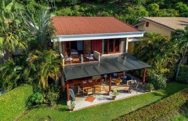 Belle villa située en bord de mer