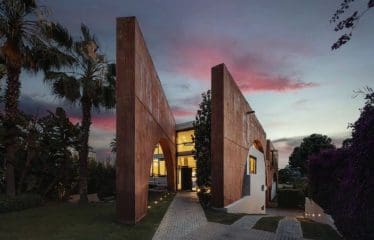 VILLA FUTURA – UNIQUE ULTRAMODERN STATE-OF-ART LUXURY VILLA WITH WOW FACTOR IN LA RESERVA DE ALCUZCUZ, BENAHAVIS