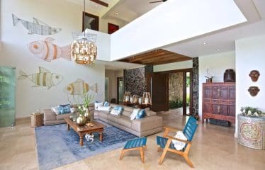 Very nice modern villa with stunning ocean views