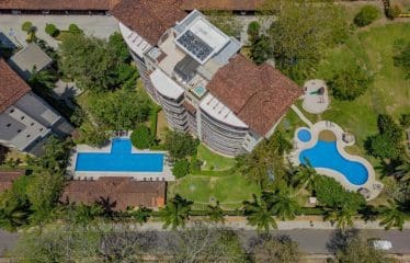 Très belle appartement avec vue sur la mer
