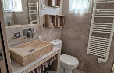 Magnifique et  unique  villa  dans la nature à 5 minutes de la plage de la ROYA