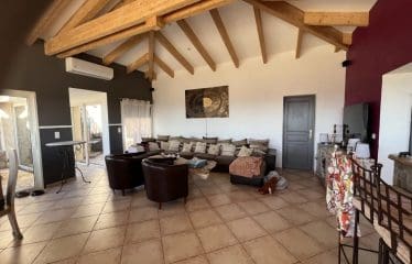 MAJESTUEUSE VILLA  AVEC PISCINE VUE MER PANORAMIQUE