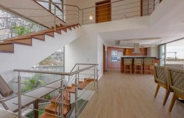 Splendide villa de luxe avec une vue panoramique sur la mer