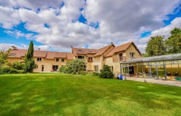 PROPRIETE DE CHARME EXCEPTIONNELLE  Adainville