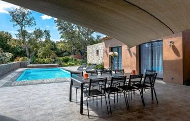 Superb contemporary villa, tastefully designed. Porto-Vecchio