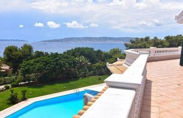 Elégante villa en bord de mer PORTO HELI