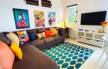 Très belle villa située dans la résidence « Les hauts de Matatia » à Taapuna.
