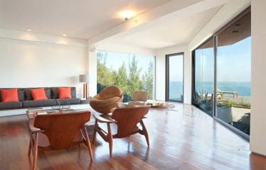 Somptueuse Propriété avec 5 chambres vue mer et accès à la plage à Joá