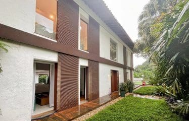 Spectaculaire maison en duplex sur une rue noble à Jardim Botânico