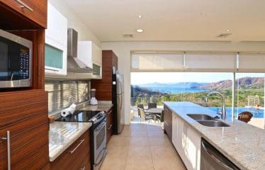 Splendide villa avec une vue panoramique sur l&rsquo;océan