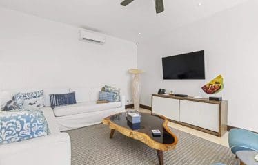 Très belle maison moderne avec une vue sur l&rsquo;océan
