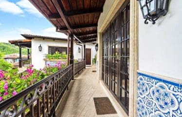 Magnifique Propriété Villa De Luxe Unique En Bord De Mer