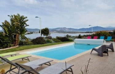 Magnifica proprietà con vista mozzafiato sul mare Golf d'Ajaccio