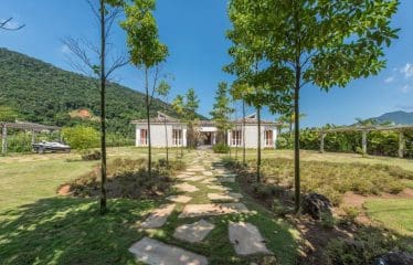 Très belle villa à vendre située à Porto Bello