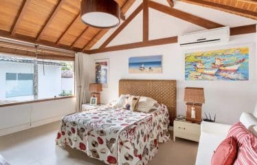 Magnifique Manoir sur le front de mer à Buzios