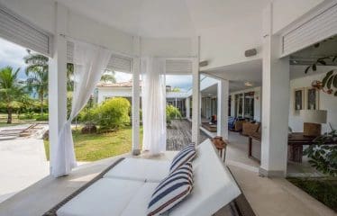 Très belle villa à vendre située à Porto Bello