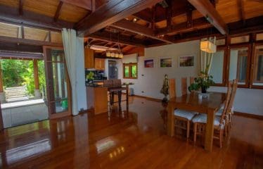 Très belle Villa située à Phuket proche de la plage