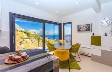 Très belle Villa en pierre située dans le quartier Omis