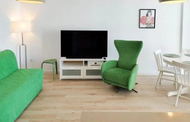 Bel appartement moderne avec une terrasse ensoleillée