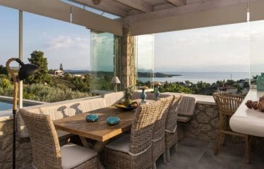 Belle Villa  à Kranidi Ververoda  Vue Mer 