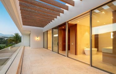 Magnifique villa de luxe située à côté du parcours de golf Finca Cortesin