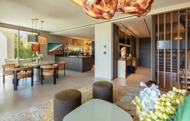 Très belle villa moderne jumelée située à Marbella