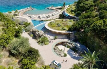 Villa de luxe en bord de mer située en Crète