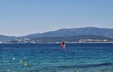 Magnifica proprietà con vista mozzafiato sul mare Golf d'Ajaccio