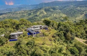 Magnifique Propriété  luxe de 4 chambres à vendre à Dominical, Provincia de Puntarenas