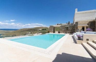 Magnifique Villa les pieds dans l&rsquo;eau – Île de Kéa