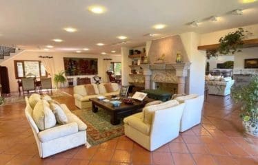 Très belle villa située à Punta Del Este