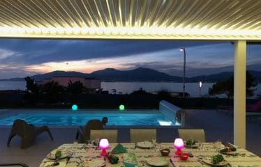 Magnifica proprietà con vista mozzafiato sul mare Golf d'Ajaccio