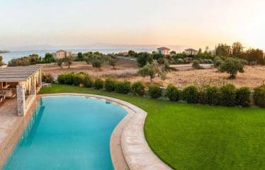Splendide villa de luxe avec une vue imprenable sur la mer