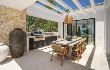 MAGNIFIQUE VILLA DE LUXE UNIQUE AVEC VUES INÉGALÉES À EL HERROJO