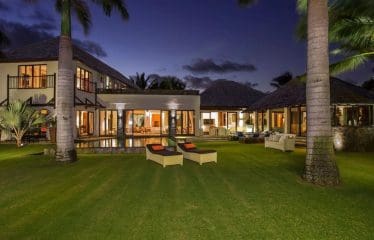 Splendide villa de luxe avec accès direct à la mer