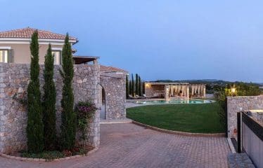 Splendide villa de luxe avec une vue imprenable sur la mer