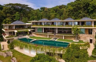 Somptueuse propriété de luxe avec vue sur la mer située à Phuket