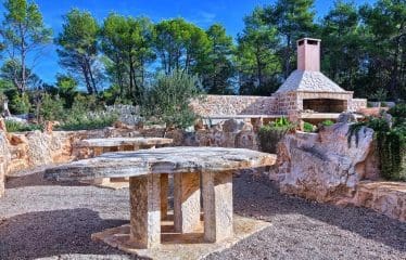 Villa en pierre sur l&rsquo;île de Hvar