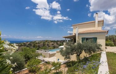 Belle Villa  à Kranidi Ververoda  Vue Mer 