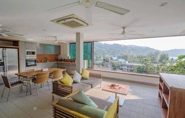 Magnificent apartment with a splendid view of the sea