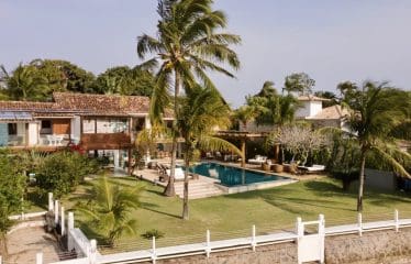 Magnifique Manoir sur le front de mer à Buzios