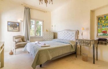 Magnifique Villa les pieds dans l&rsquo;eau – Île de Kéa