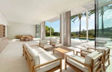 Splendide villa de luxe située au bord du golf