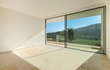 Magnifique villa de luxe située à côté du parcours de golf Finca Cortesin