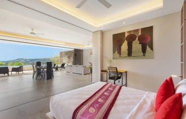 La villa offre una vista mozzafiato sul Mare delle Andamane ed è offerta con una vegetazione pittoresca.