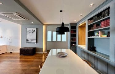 Beautiful renovated apartment with sea view and balcony in Ipanema