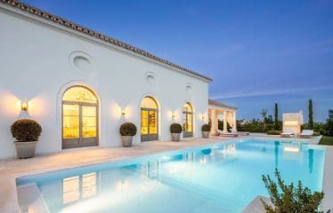 Magnifique villa au charme français située à Marbella